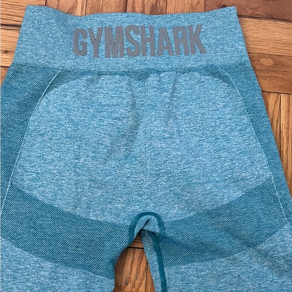 GYMSHARK ACTIVE BIKER SHORTS - Picture 2 of 2